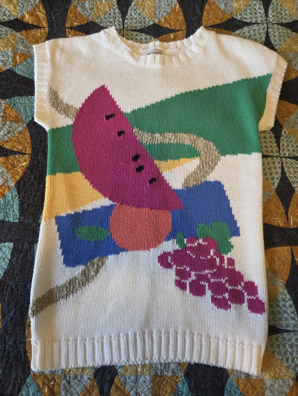 Women's Vintage Koret Fruit Sweater Size Small